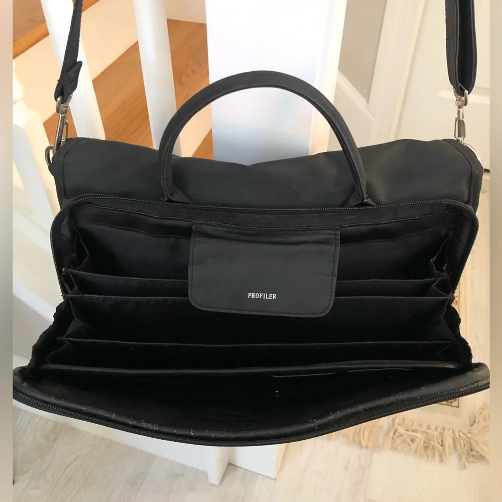 Rosetti New York Black Business Laptop Briefcase Bag - Picture 10 of 16